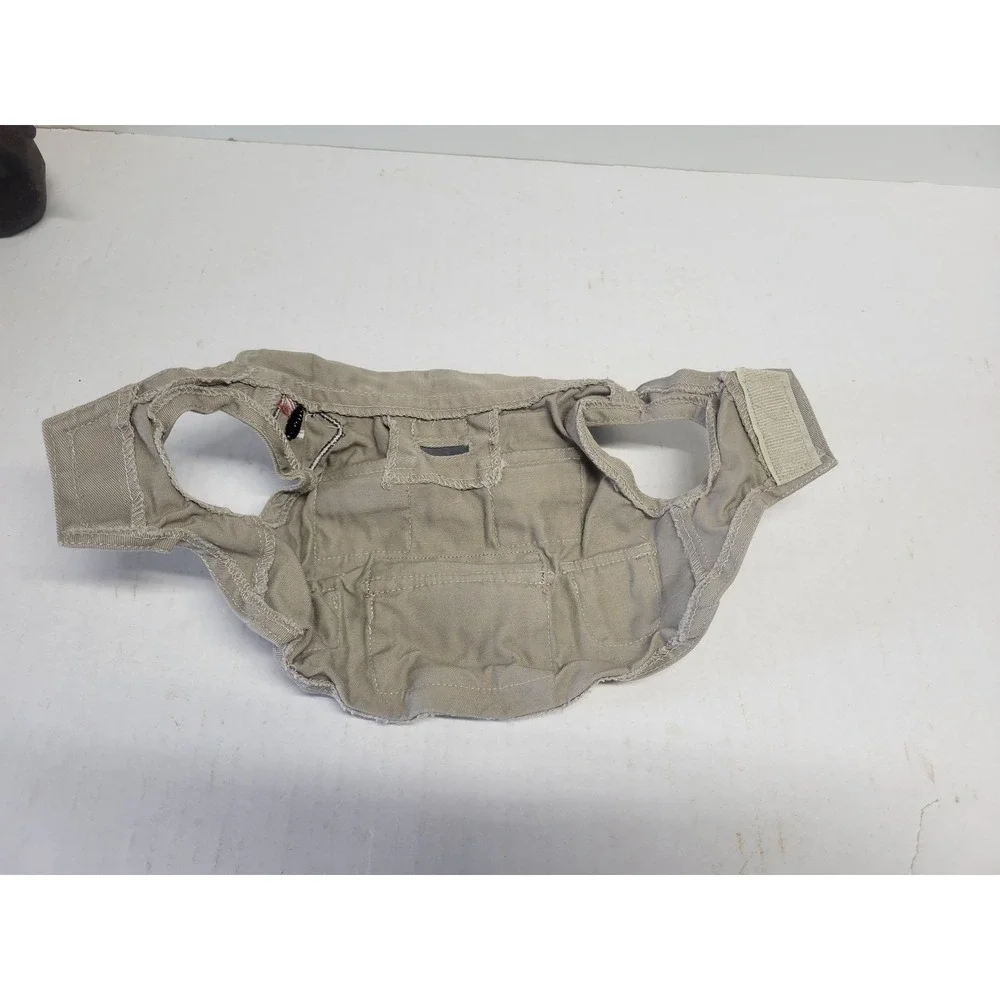 Woolrich functional detail prop